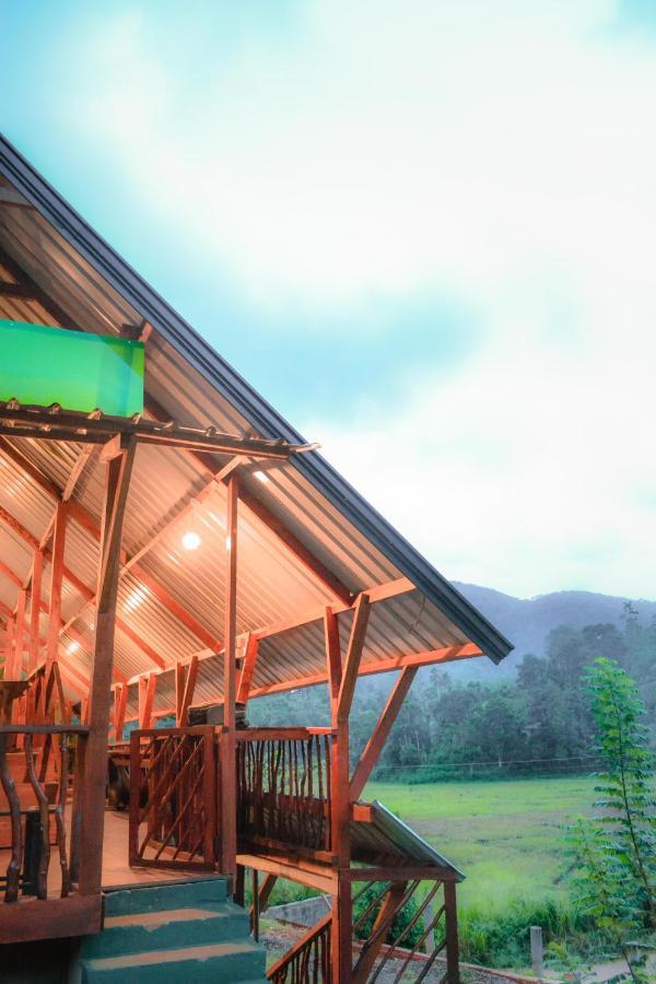 Cinnamon Village Sinharaja Deniyaya Exterior photo