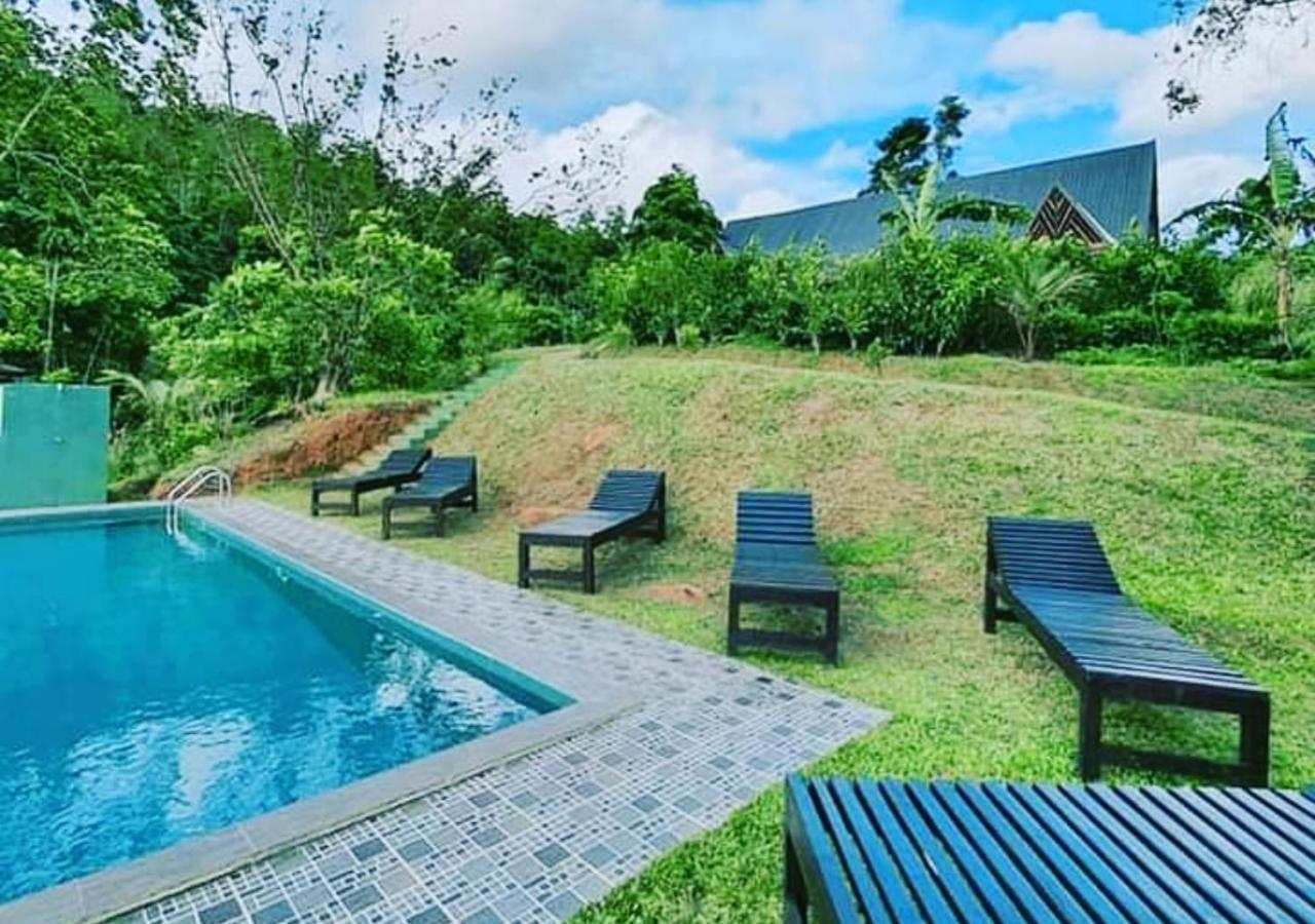 Cinnamon Village Sinharaja Deniyaya Exterior photo